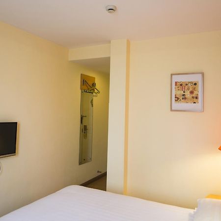 Home Inn Hangzhou North Zhongshan Road Fengqi Road Metro Station Buitenkant foto